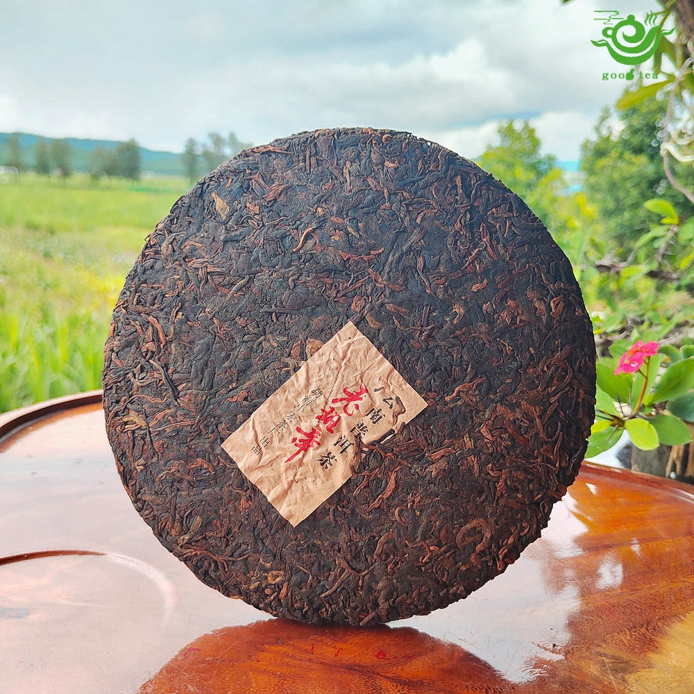 9 years old of menghai Banglang mountain shu pu erh cake 357gram